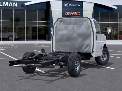 New 2025 GMC Savana 3500 w/ Power Convenience Package image 4