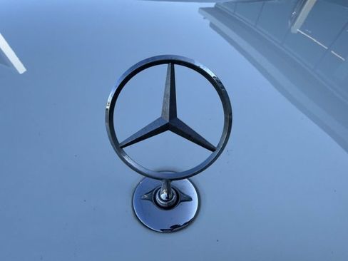 Used 2013 Mercedes-Benz S 550 image 8