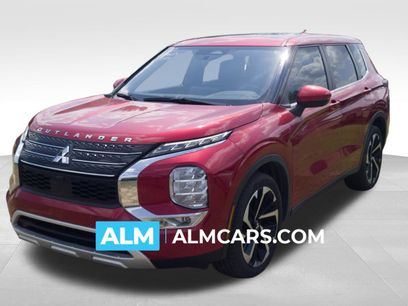 Used 2023 Mitsubishi Outlander SE