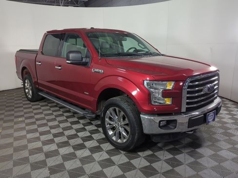 Used 2016 Ford F150 XLT w/ Equipment Group 302A Luxury image 2
