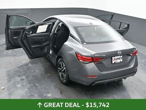 Used 2024 Nissan Sentra SV image 65