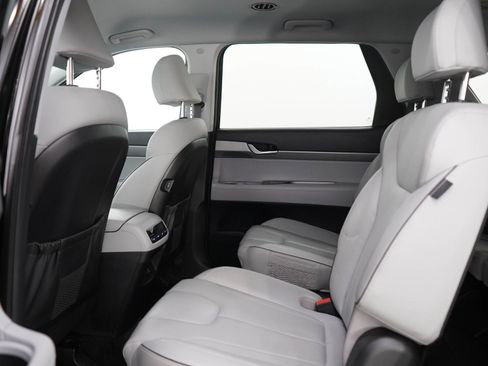 Used 2025 Hyundai Palisade SEL AWD/4WD image 19