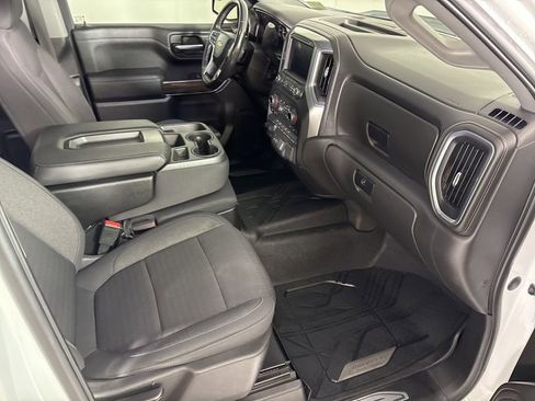 Used 2021 Chevrolet Silverado 1500 LT w/ Convenience Package II RWD image 16