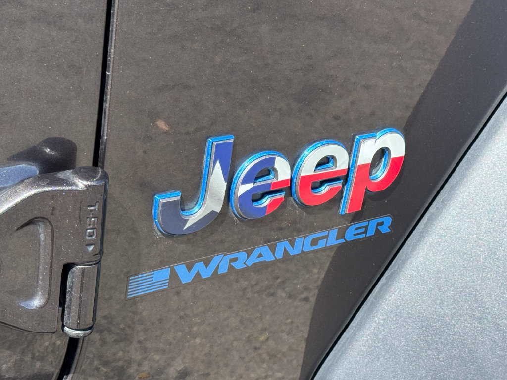 Used 2024 Jeep Wrangler Unlimited AWD/4WD image 17