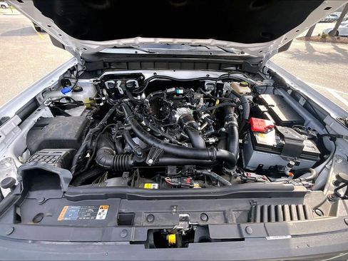 Used 2024 Ford Bronco Black Diamond image 30