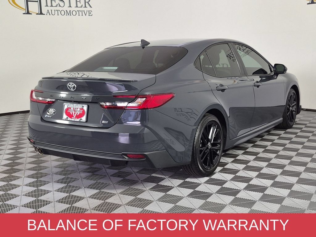 Used 2025 Toyota Camry SE FWD image 4
