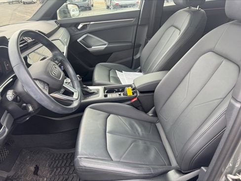 Used 2023 Audi Q3 2.0T Premium Plus w/ Premium Plus Package image 6