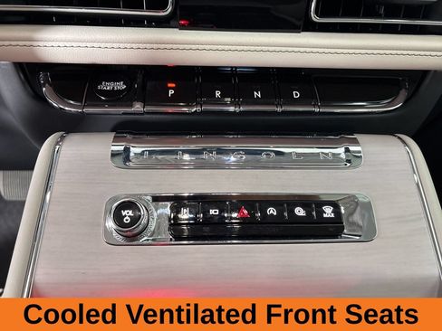 Used 2025 Lincoln Aviator Reserve w/ Equipment Group 201A AWD/4WD image 18