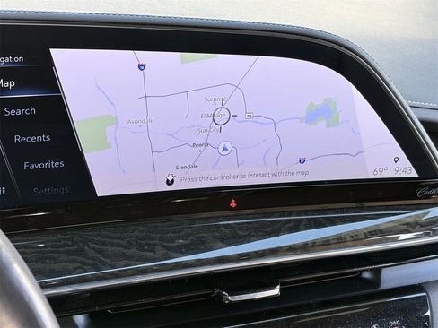 Certified 2023 Cadillac Escalade Premium Luxury w/ Performance Package image 28