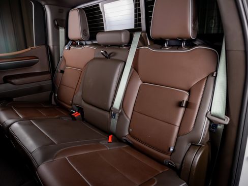 Used 2024 GMC Sierra 1500 Denali w/ Denali Reserve Package image 23