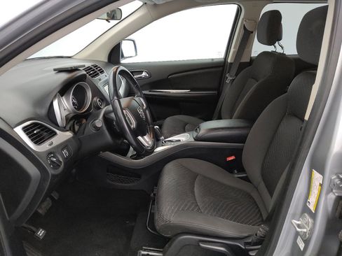 Used 2018 Dodge Journey SE w/ Popular Equipment Group image 17