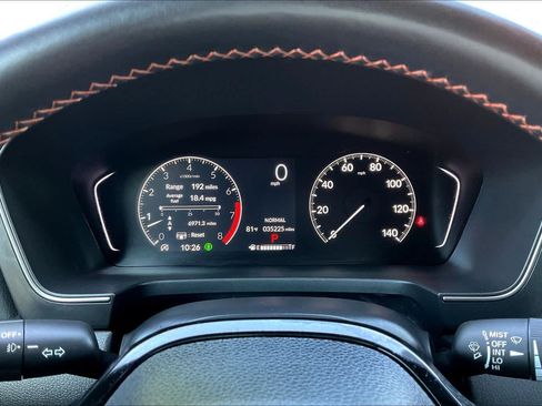 Used 2025 Honda Pilot TrailSport image 26