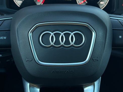 Used 2023 Audi Q8 Prestige image 55