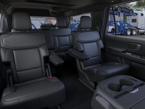 New 2026 Ford Expedition Max Platinum w/ Stealth Appearance Package AWD/4WD image 11