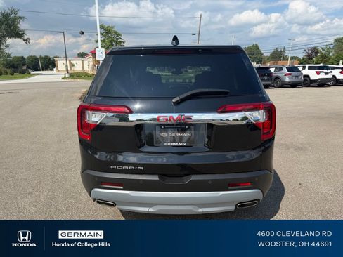 Used 2023 GMC Acadia SLE FWD image 8