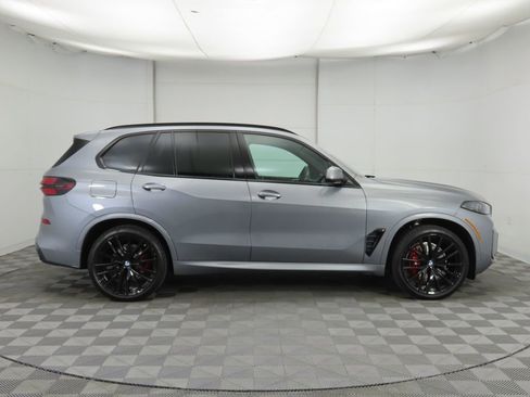 New 2026 BMW X5 sDrive40i w/ M Sport Package image 4