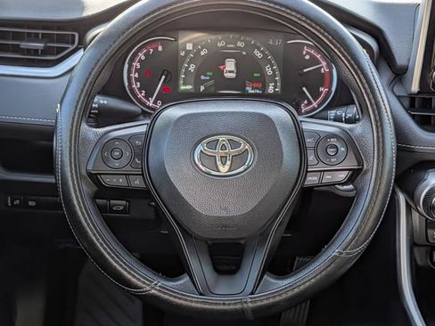 Certified 2024 Toyota RAV4 XLE w/ Convenience Package FWD image 13