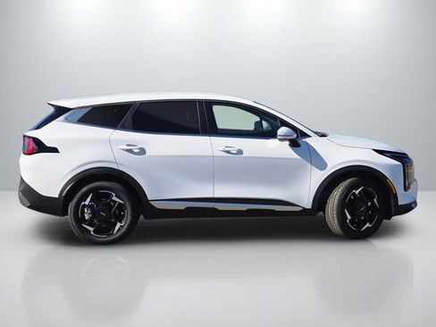 New 2026 Kia Sportage EX image 4