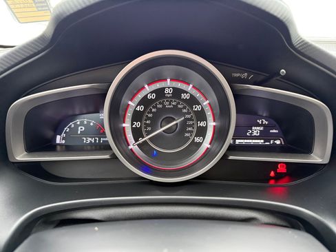 Used 2015 MAZDA MAZDA3 i Sport image 11