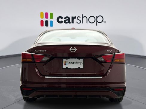 Used 2023 Nissan Altima 2.5 SV FWD image 4