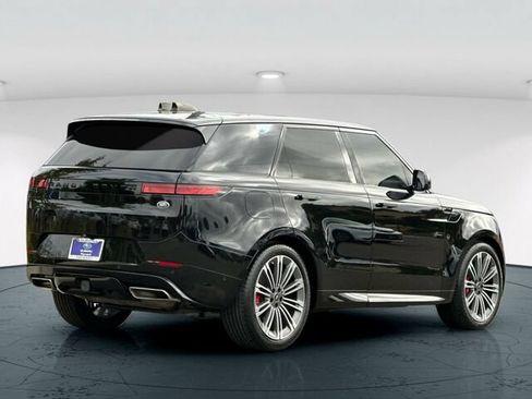 Used 2023 Land Rover Range Rover Sport SE Dynamic AWD/4WD image 6