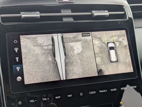 Used 2024 Hyundai Tucson Limited image 25