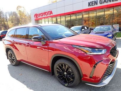 New 2026 Toyota Highlander XSE