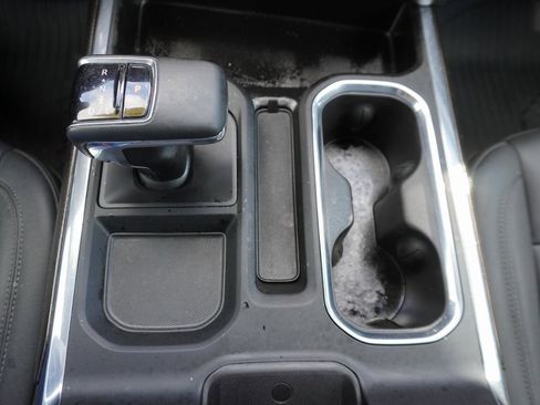 Used 2024 Chevrolet Silverado 1500 LT Trail Boss w/ LT Trail Boss Premium Package image 16