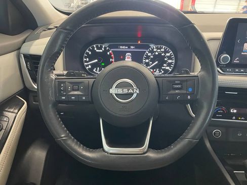 Certified 2023 Nissan Rogue SV w/ SV Premium Package FWD image 13