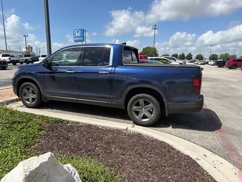 Used 2022 Honda Ridgeline RTL-E image 3
