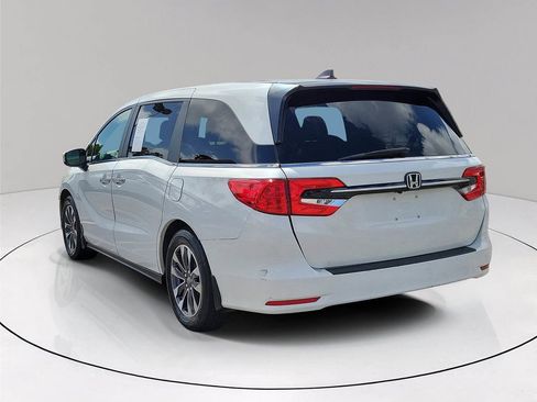 Used 2022 Honda Odyssey EX-L image 4