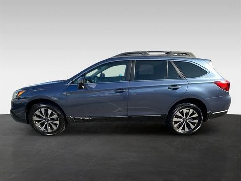 Used 2017 Subaru Outback 2.5i Limited image 3