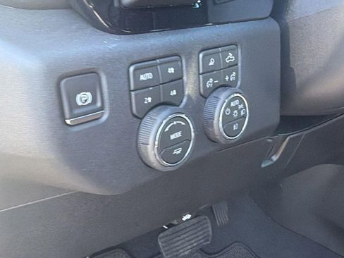 New 2026 Chevrolet Silverado 3500 High Country w/ High Country Premium Package AWD/4WD image 18