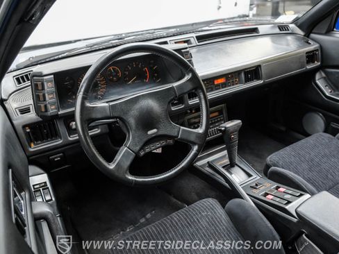 Used 1988 Chrysler Conquest image 4