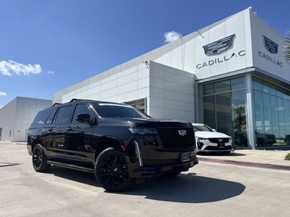 Certified 2022 Cadillac Escalade ESV Sport Platinum w/ LPO, ONYX Package