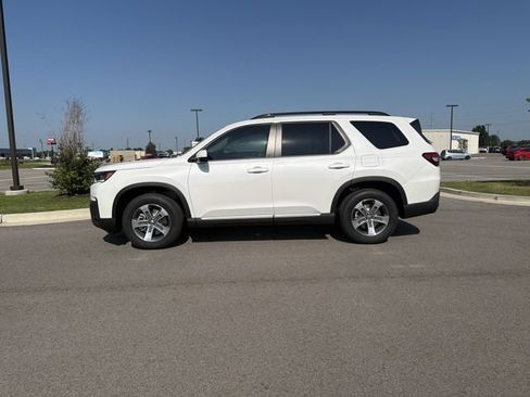 New 2026 Honda Pilot EX-L image 2
