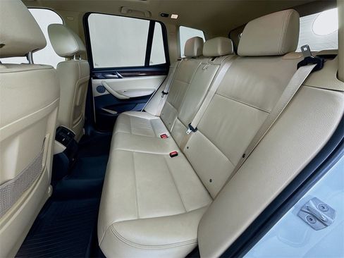 Used 2017 BMW X3 sDrive28i image 23