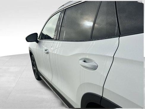 New 2026 Volkswagen Tiguan SE AWD/4WD image 29