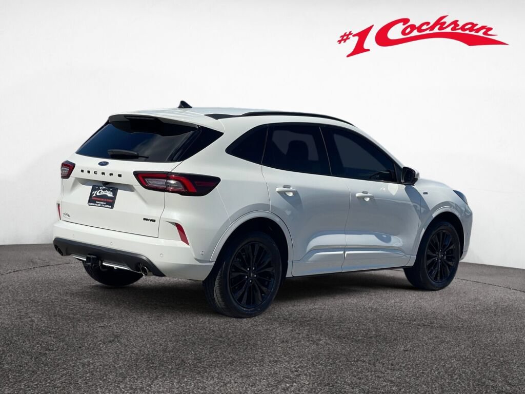 Used 2023 Ford Escape ST-Line Elite w/ Premium Technology Package AWD/4WD image 27