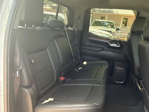 Used 2025 GMC Sierra 1500 Denali w/ Denali Reserve Package AWD/4WD image 14