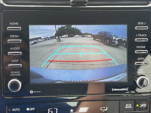 Used 2021 Toyota Prius LE FWD image 21