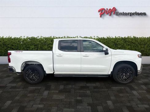 Used 2019 Chevrolet Silverado 1500 LT w/ All-Star Edition image 11