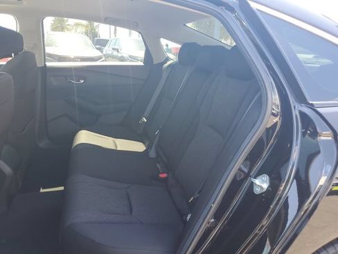 Certified 2023 Honda Accord EX image 11