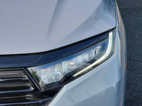 Certified 2023 Honda Odyssey Sport image 9