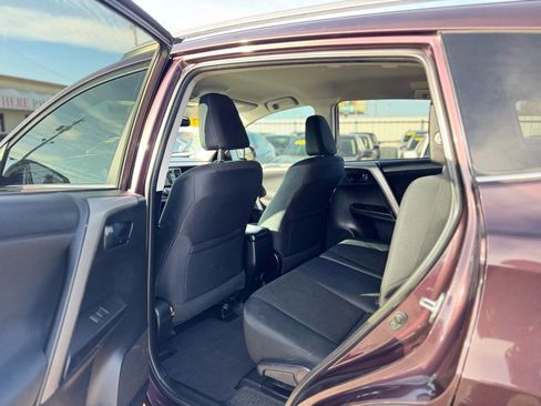 Used 2017 Toyota RAV4 LE image 25