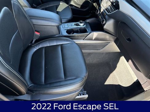 Used 2022 Ford Escape SEL image 13
