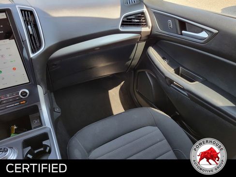 Used 2022 Ford Edge SE w/ Black Appearance Package image 20