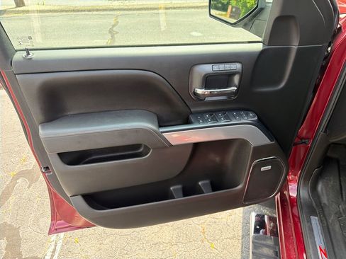 Used 2016 Chevrolet Silverado 1500 LTZ Z71 w/ LTZ Plus Package AWD/4WD image 28