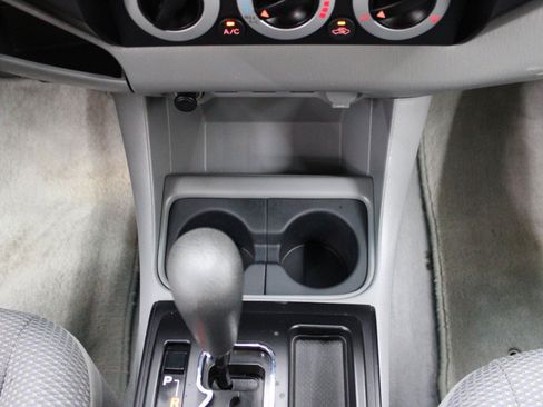 Used 2010 Toyota Tacoma 2WD Access Cab image 19