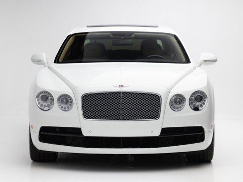 Used 2016 Bentley Flying Spur V8 image 5